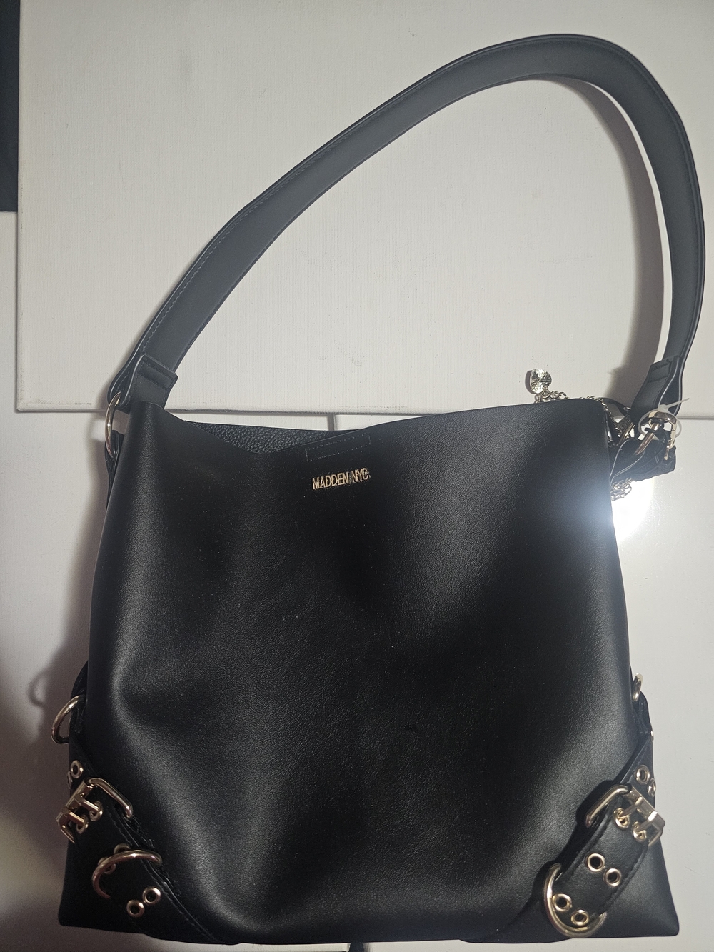 MADDEN NYC- NWT Shoulder Bag - Picture 1 of 11